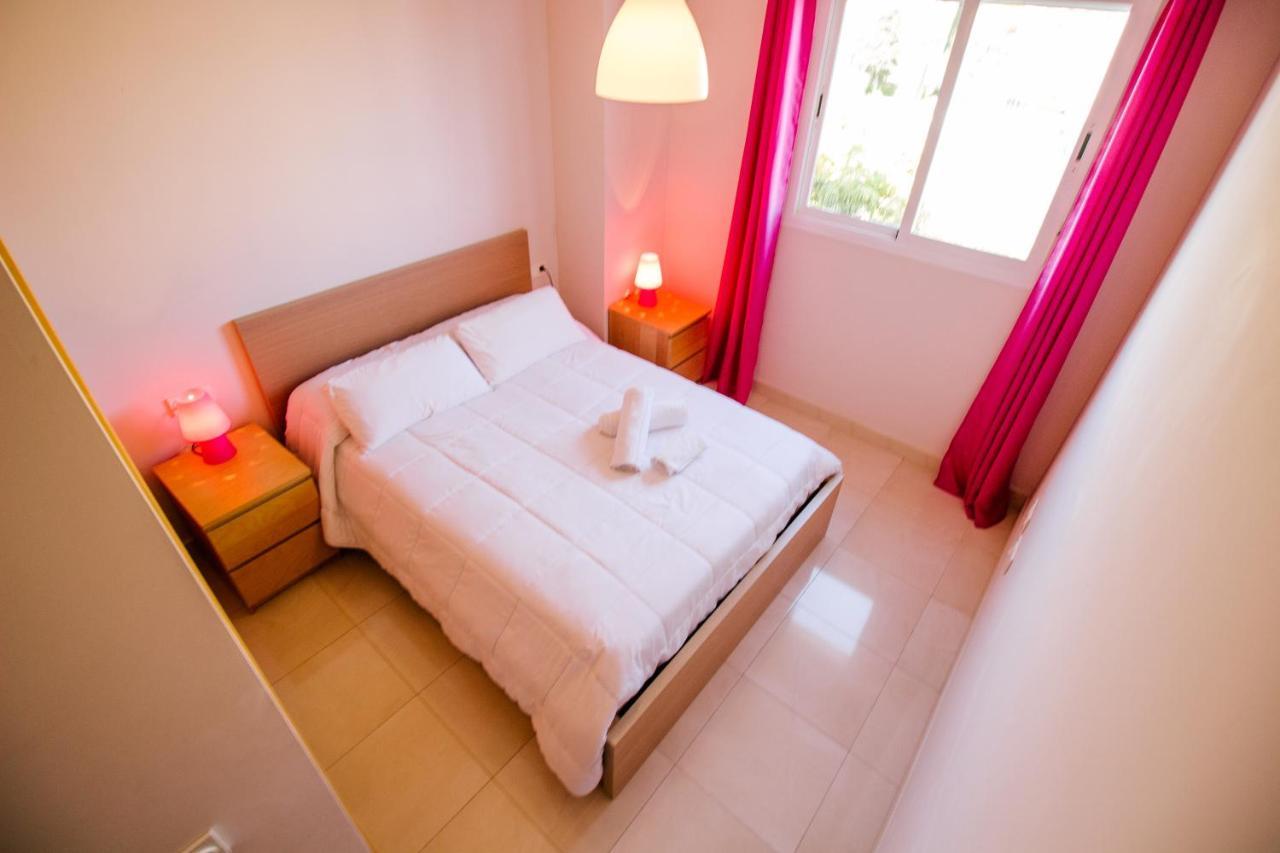 Espectacular Residencial En 2A Linea Piscina Tenis Algarrobo Costa Eksteriør bilde